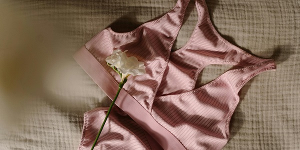 ترند لباس زیر زنانه در سال 1404 چیست؟