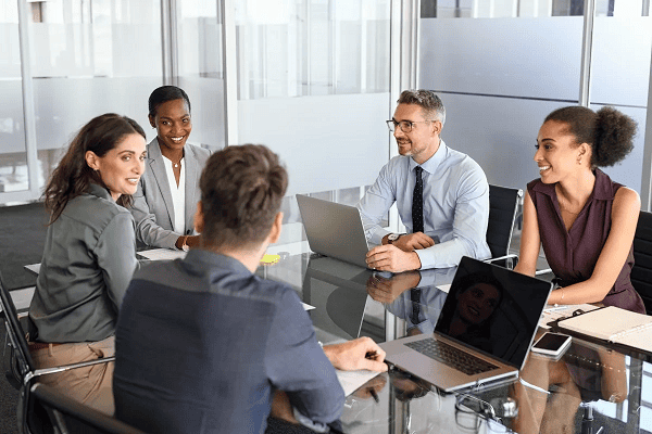 بازاریابی چیست و چرا برای شروع کسب‌وکار ضروری است؟